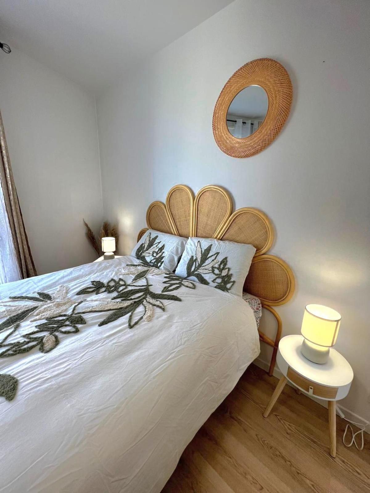 Appartement Elegant Et Lumineux โรแมงวิลล์ ภายนอก รูปภาพ