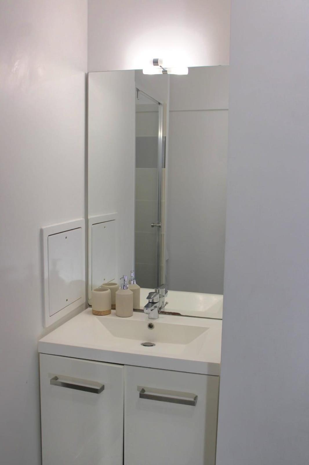 Appartement Elegant Et Lumineux โรแมงวิลล์ ภายนอก รูปภาพ